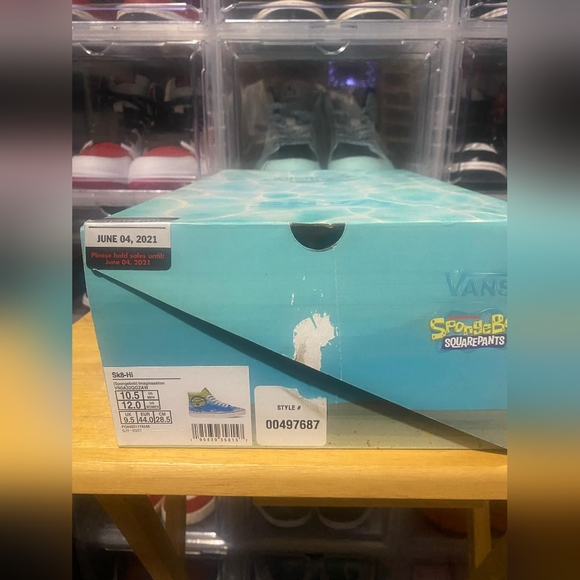 Vans Chuck Taylor Hi SpongeBob SquarePants Size 10.5 - Picture 4 of 7